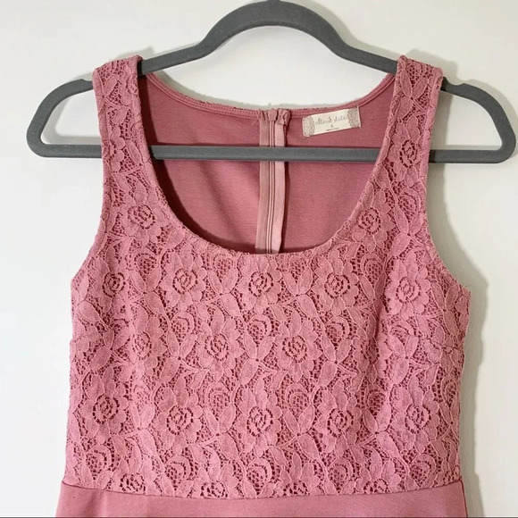 Altar’d State Mauve Lace Tank Swing Dress Small S - Picture 3 of 9